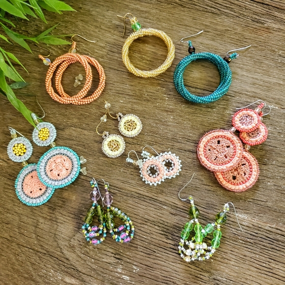 Amara Guava Peruvian Beaded Earings - Picture 4 of 5